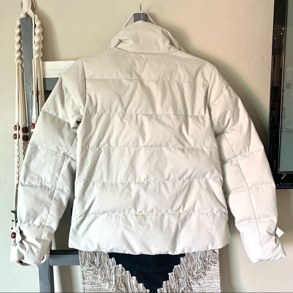 Patagonia Women's Toggle Down puffer Jacket - Picture 7 of 9